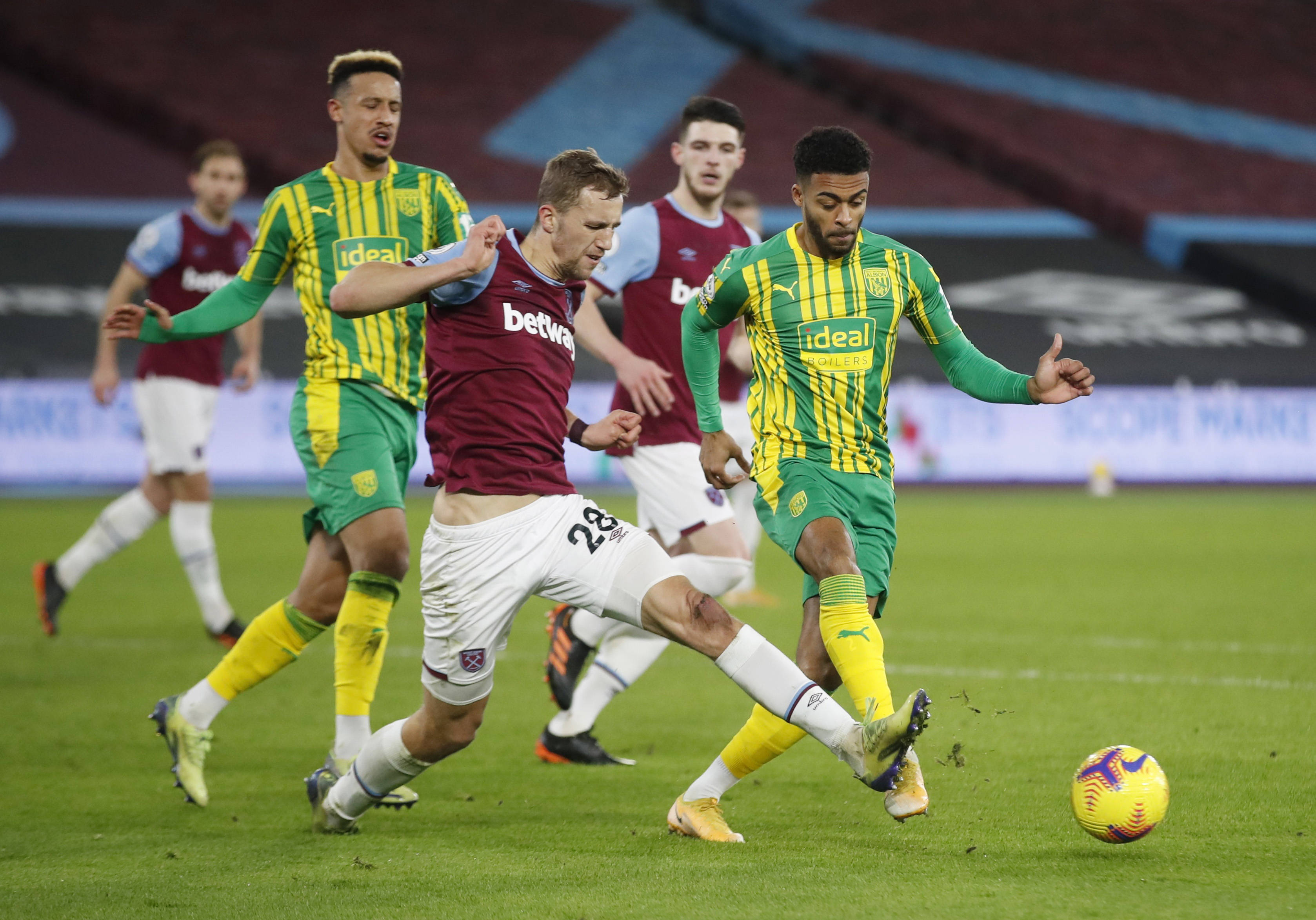 內維爾的争 內維爾的争